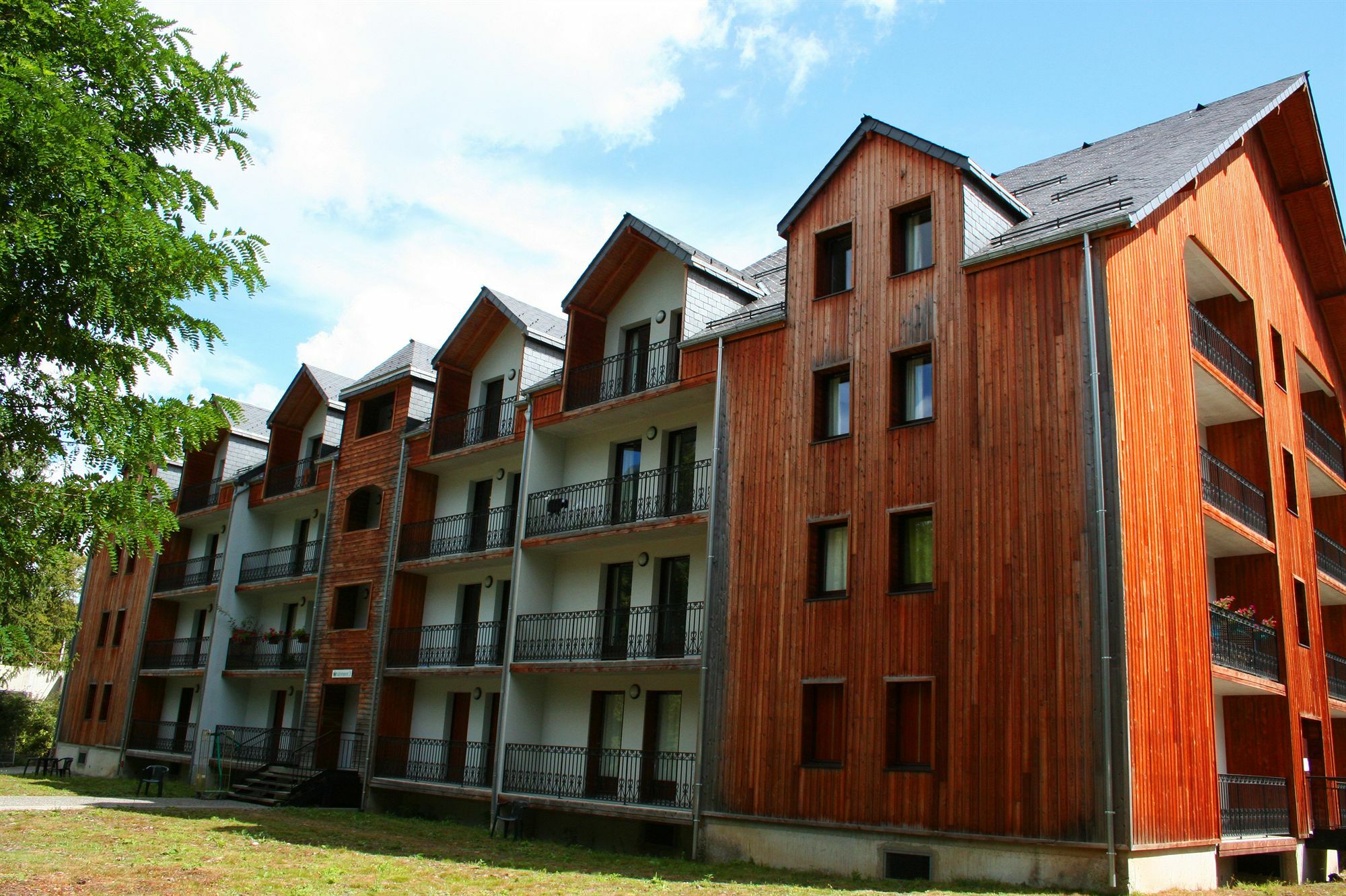 Residence Les Jardins De Ramel By Popinns Bagneres-de-Luchon Экстерьер фото